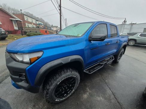 Used 2023 Chevrolet Colorado Trail Boss w/ Advanced Trailering Package image 4