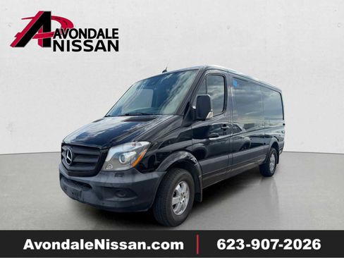 Used 2015 Mercedes-Benz Sprinter 2500 image 1