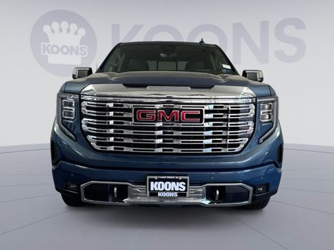 New 2026 GMC Sierra 1500 Denali w/ Denali Reserve Package AWD/4WD image 11