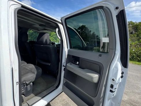 Used 2004 Ford F150 XLT RWD image 15