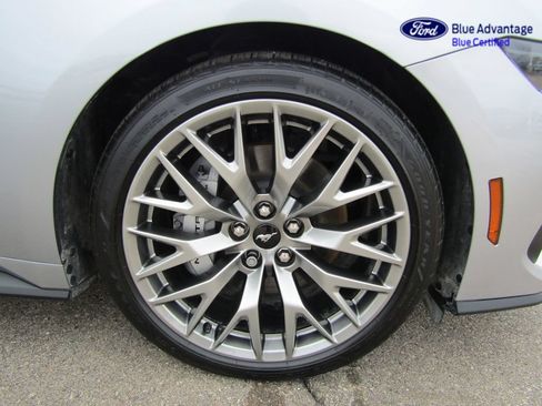 Certified 2025 Ford Mustang GT Premium RWD image 8
