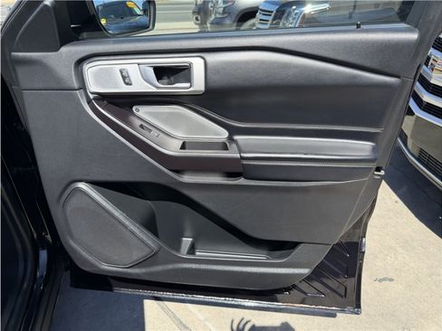 Used 2020 Ford Explorer ST w/ Premium Technology Package AWD/4WD image 30