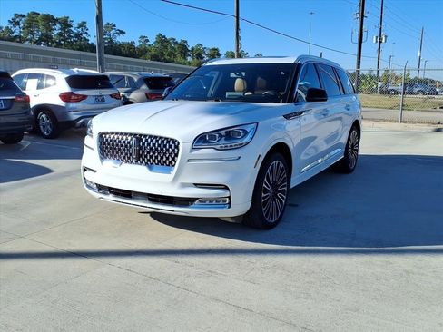 Used 2023 Lincoln Aviator Black Label image 15