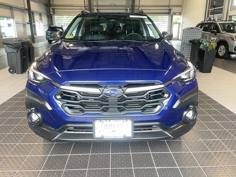 Used 2024 Subaru Crosstrek 2.5i Limited AWD/4WD image 2