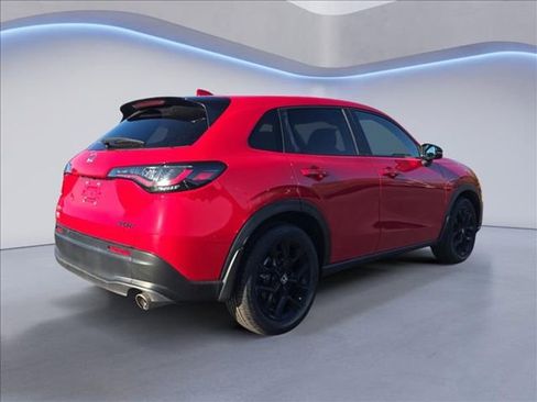 Used 2023 Honda HR-V Sport image 5