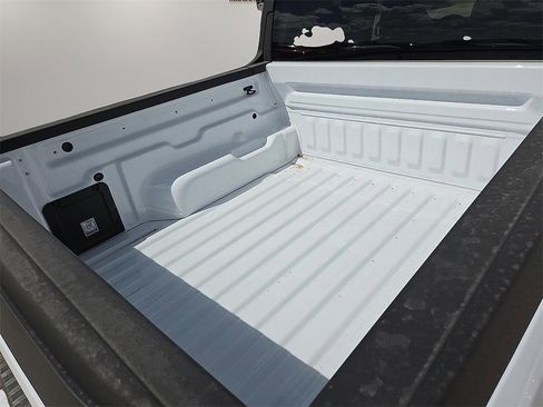 New 2025 Ford Maverick XL w/ Equipment Group 102A image 9