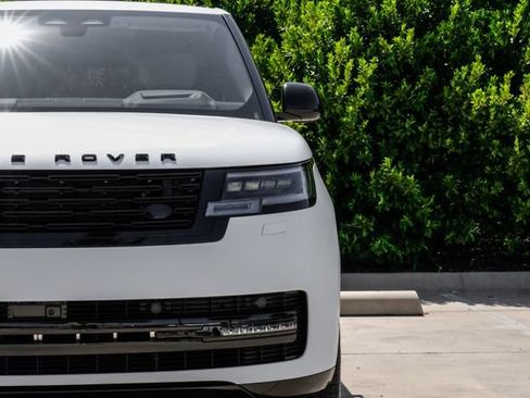 Used 2026 Land Rover Range Rover Long Wheelbase Autobiography AWD/4WD image 56