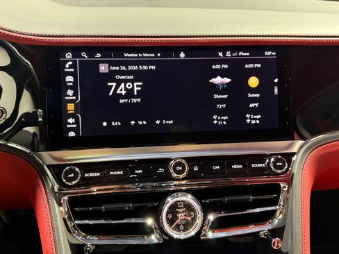 Used 2024 Bentley Flying Spur V8 AWD/4WD image 53
