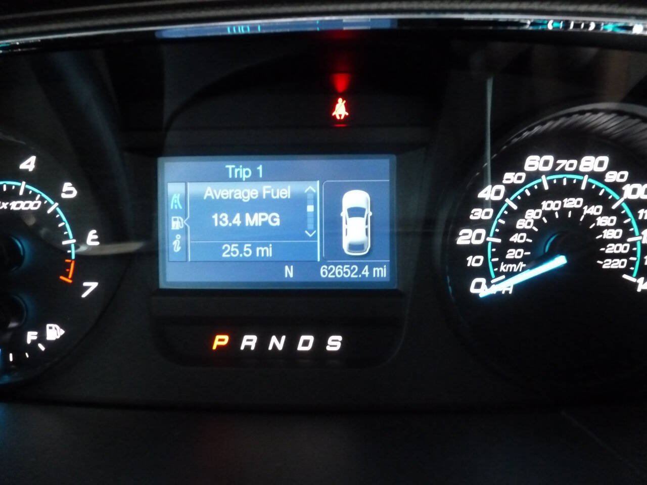 Used 2015 Ford Taurus SE FWD image 13