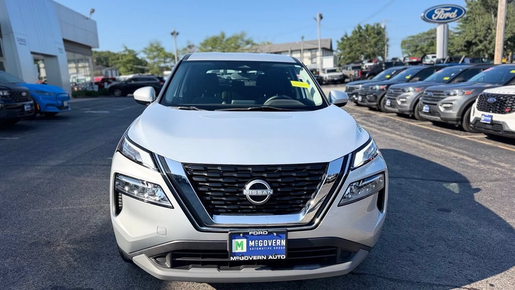 Used 2023 Nissan Rogue SV AWD/4WD image 11