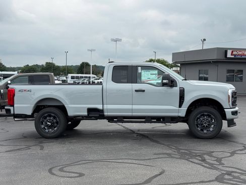 New 2026 Ford F350 XL w/ STX Appearance Package AWD/4WD image 9