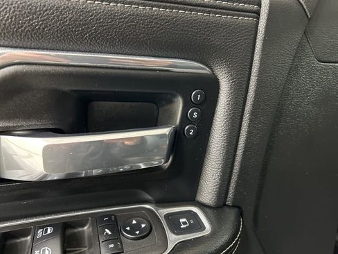 Used 2022 RAM 3500 Laramie image 13