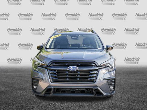 Used 2024 Subaru Ascent Onyx Edition Limited image 3