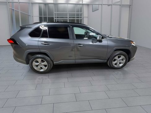 Certified 2022 Toyota RAV4 XLE AWD/4WD image 9