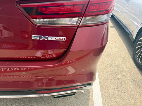 Used 2018 Kia Optima SX w/ Technology Package FWD image 6