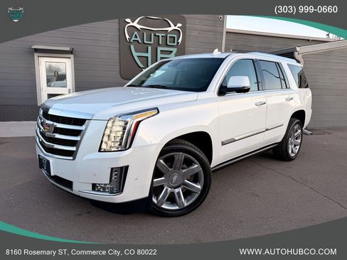 Used 2018 Cadillac Escalade Premium Luxury image 1