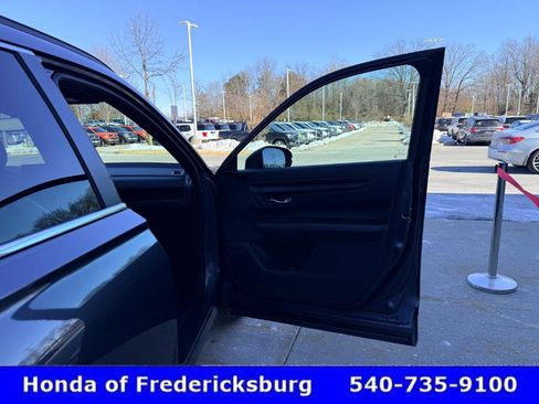 Certified 2025 Honda CR-V Sport-L image 18