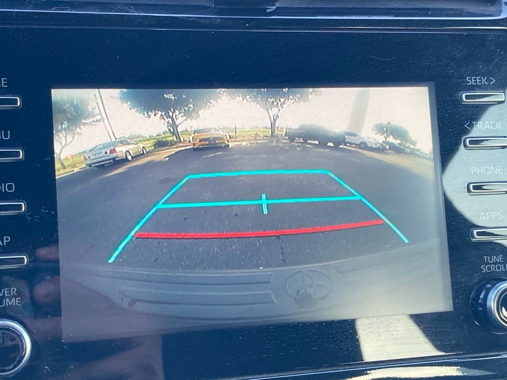 Used 2020 Toyota Prius LE FWD image 24