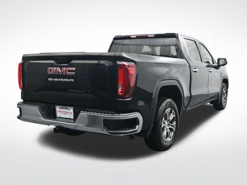 Used 2025 GMC Sierra 1500 SLT RWD image 6