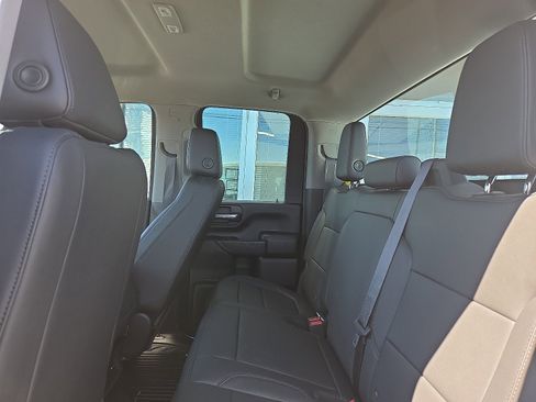 Used 2022 Chevrolet Silverado 2500 W/T w/ WT Fleet Convenience Package image 6