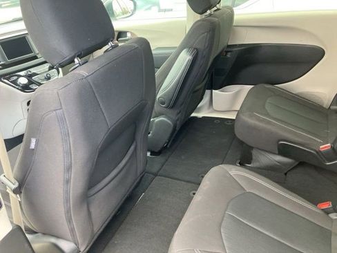 Used 2024 Chrysler Voyager LX FWD image 21
