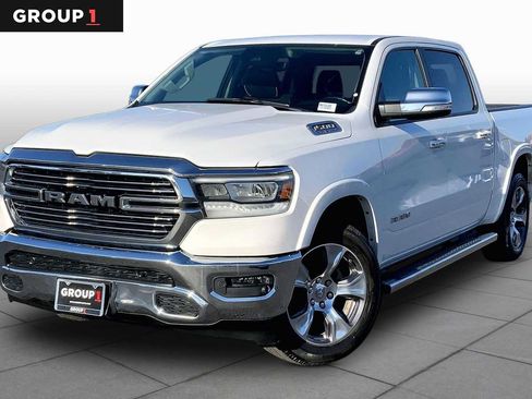 Used 2022 RAM 1500 Laramie AWD/4WD image 1