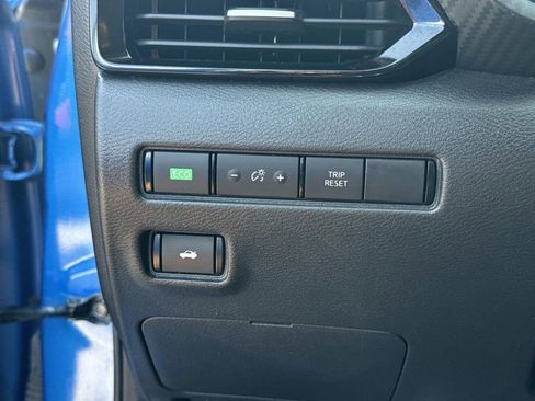 Used 2022 Nissan Sentra SV image 29