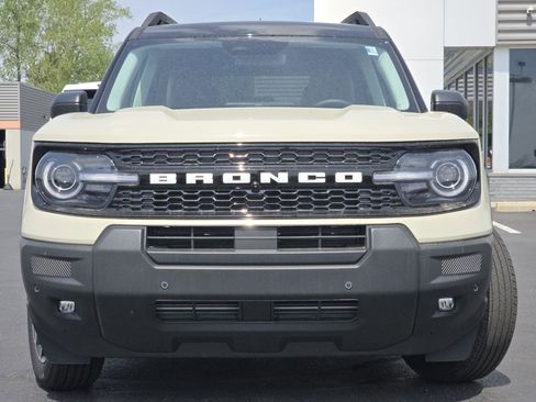 New 2025 Ford Bronco Sport Outer Banks w/ Outer Banks Tech Package+ AWD/4WD image 14