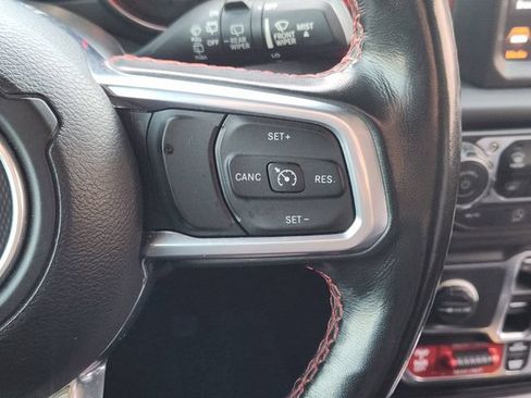 Used 2021 Jeep Wrangler Unlimited Rubicon AWD/4WD image 29