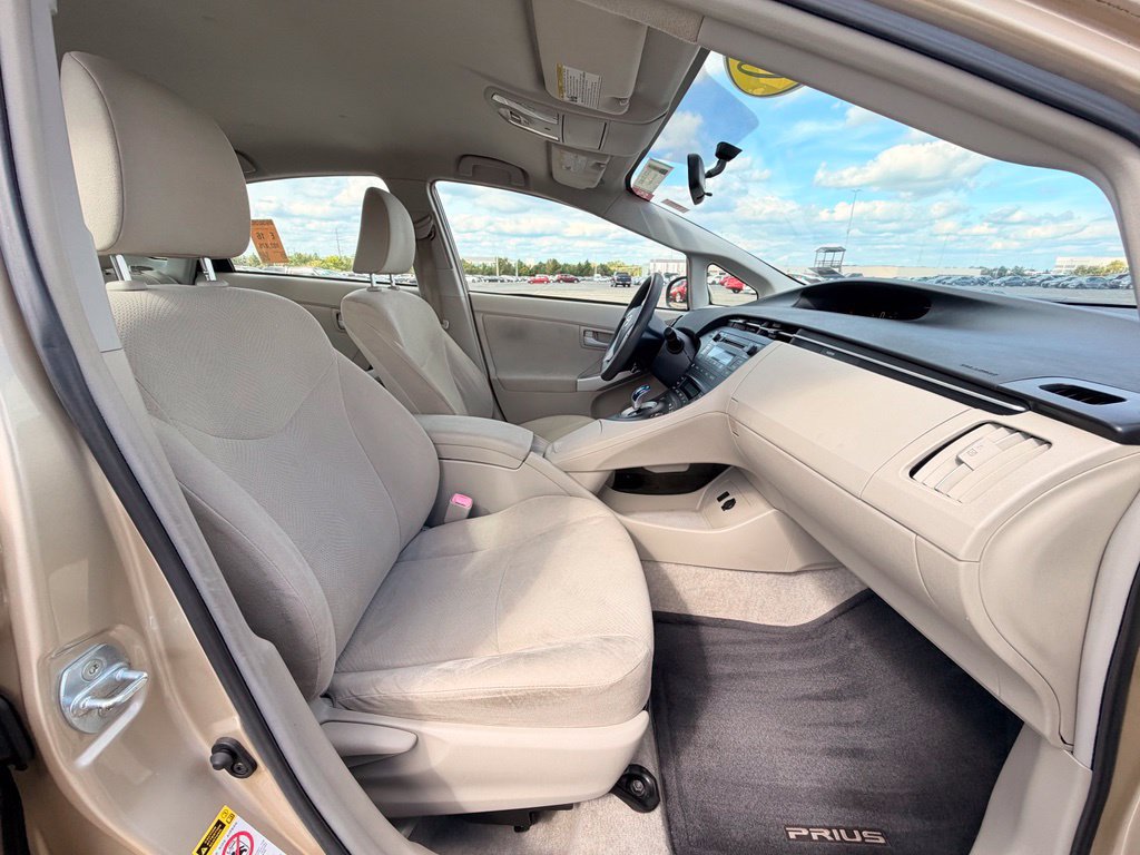 Used 2010 Toyota Prius Three FWD image 10
