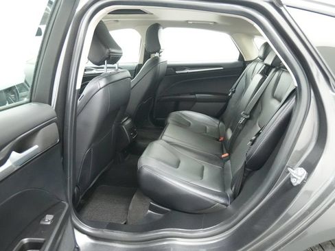 Used 2020 Ford Fusion Titanium FWD image 19