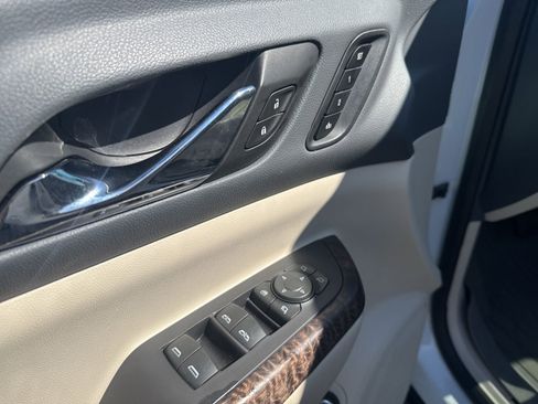 Used 2020 GMC Acadia Denali w/ Technology Package image 13