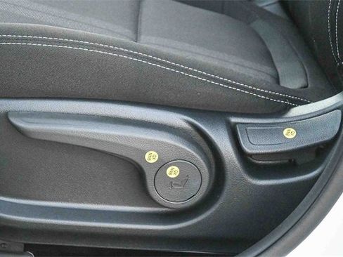 New 2026 Hyundai Venue SEL image 25