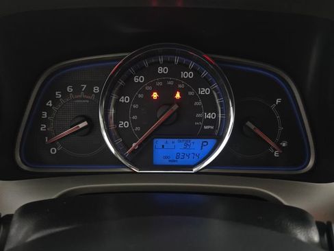 Used 2013 Toyota RAV4 Limited AWD/4WD image 23