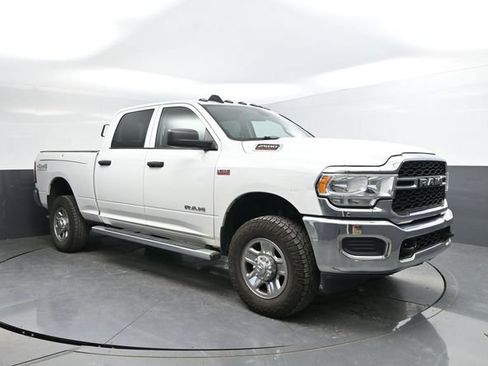 Used 2020 RAM 2500 Tradesman AWD/4WD image 4