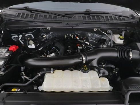 Used 2025 Ford Expedition Active image 15