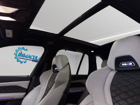 Used 2021 BMW X5 M w/ Competition Package image 17