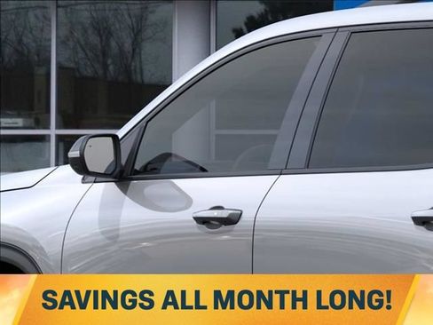 New 2026 Chevrolet Traverse LT w/ Midnight/Sport Edition FWD image 12