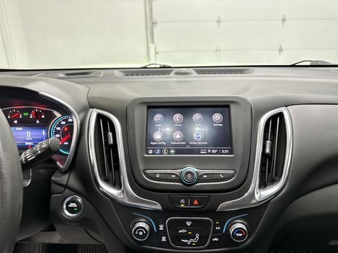 Used 2022 Chevrolet Equinox LT AWD/4WD image 29