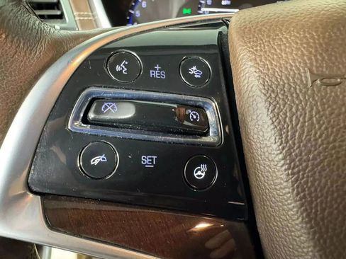 Used 2016 Cadillac SRX Luxury w/ Driver Awareness Package image 17