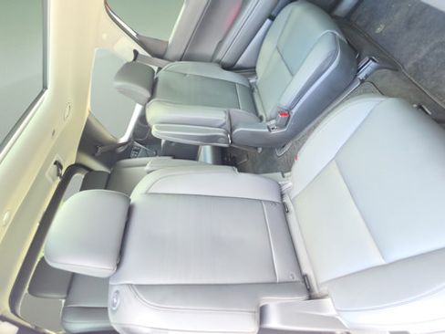Used 2026 Hyundai Palisade Limited AWD/4WD image 39