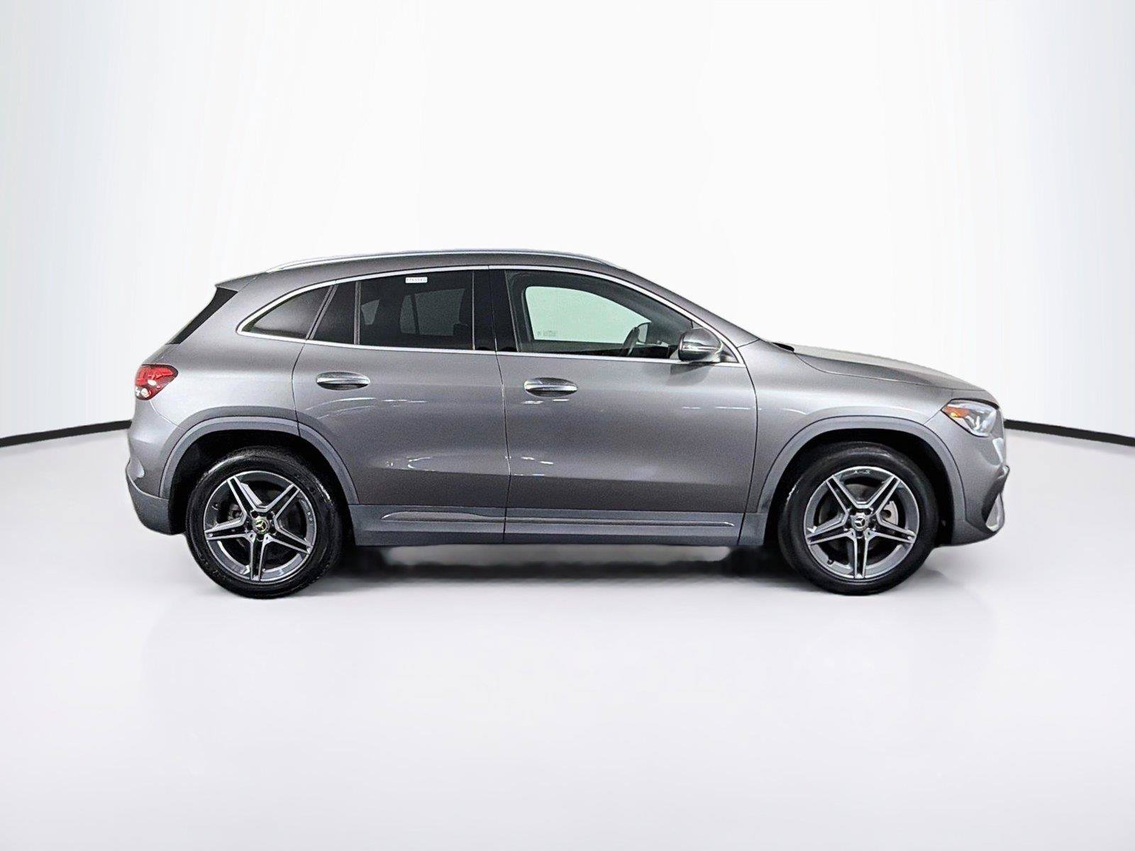 Used 2023 Mercedes-Benz GLA 250 4MATIC w/ AMG Line Exterior image 12
