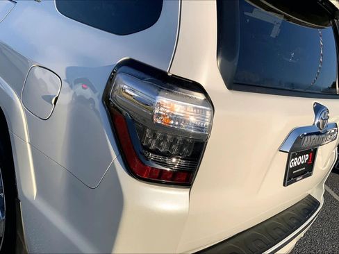 Used 2018 Toyota 4Runner Limited image 27