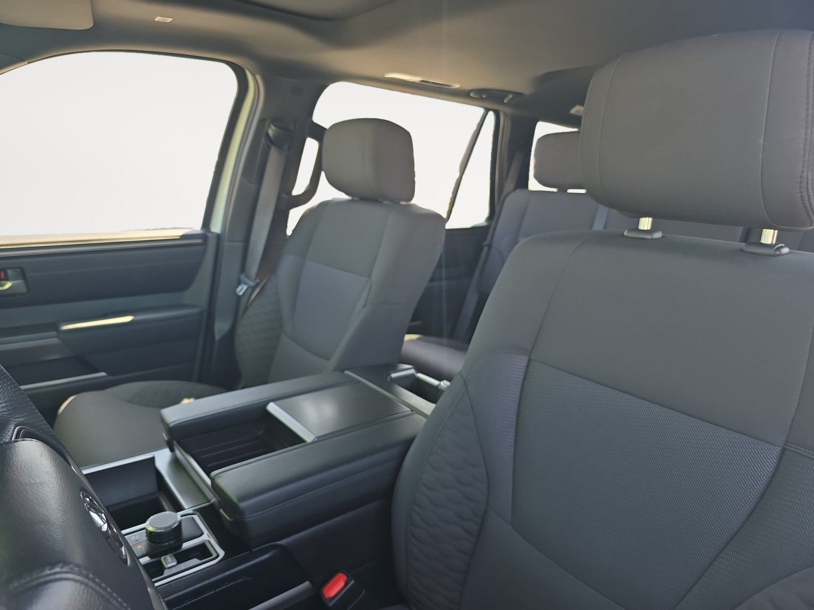Certified 2025 Toyota Sequoia SR5 AWD/4WD image 9