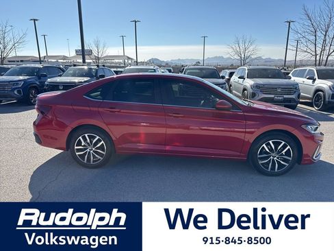 New 2026 Volkswagen Jetta SE FWD image 6