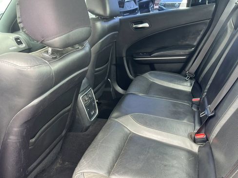 Used 2020 Dodge Charger SXT w/ Leather Interior Group RWD image 15