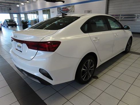 Used 2024 Kia Forte LXS image 13