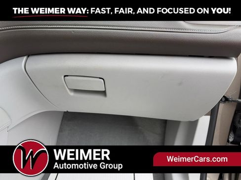 Used 2023 GMC Acadia SLE w/ Driver Convenience Package AWD/4WD image 29