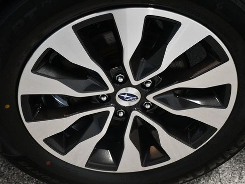 Used 2024 Subaru Outback Touring AWD/4WD image 20