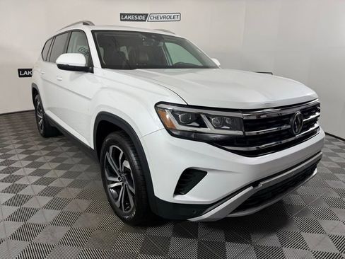 Used 2023 Volkswagen Atlas SEL AWD/4WD image 8